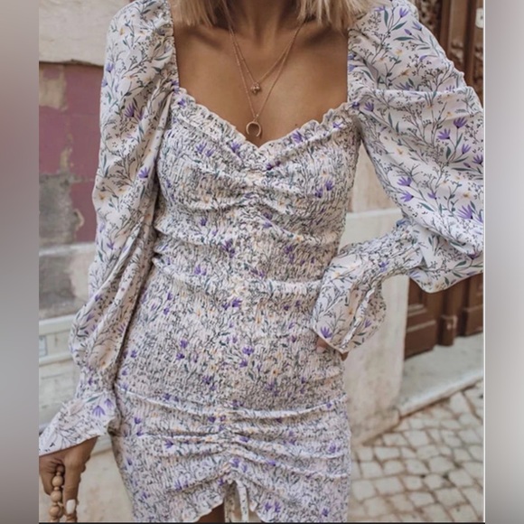 Petal & Pup long sleeve mini floral dress M - Picture 3 of 9